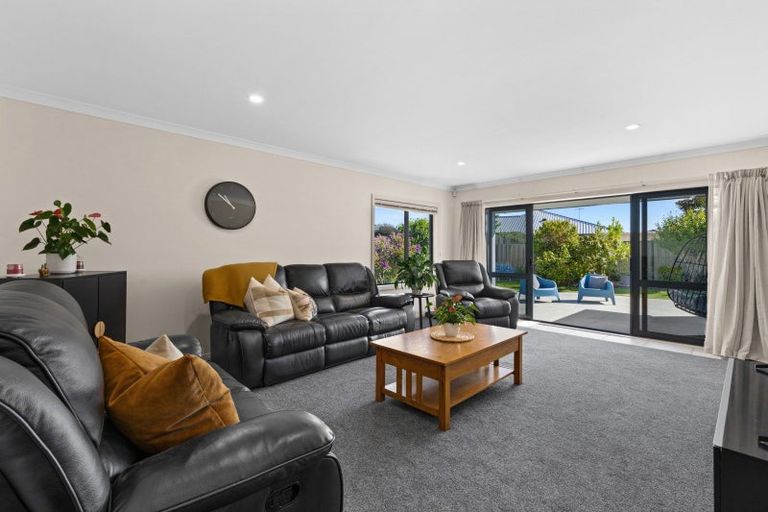Photo of property in 21 Pinotage Drive, Greenmeadows, Napier, 4112