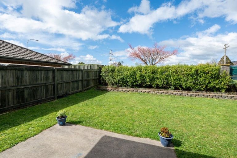 Photo of property in 10 Kipling Crescent, Owhata, Rotorua, 3010