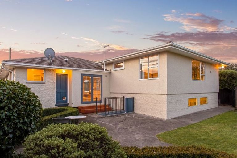 Photo of property in 10 Ebony Street, Bishopdale, Christchurch, 8053