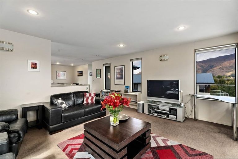 Photo of property in 107b Kings Drive, Wanaka, 9305