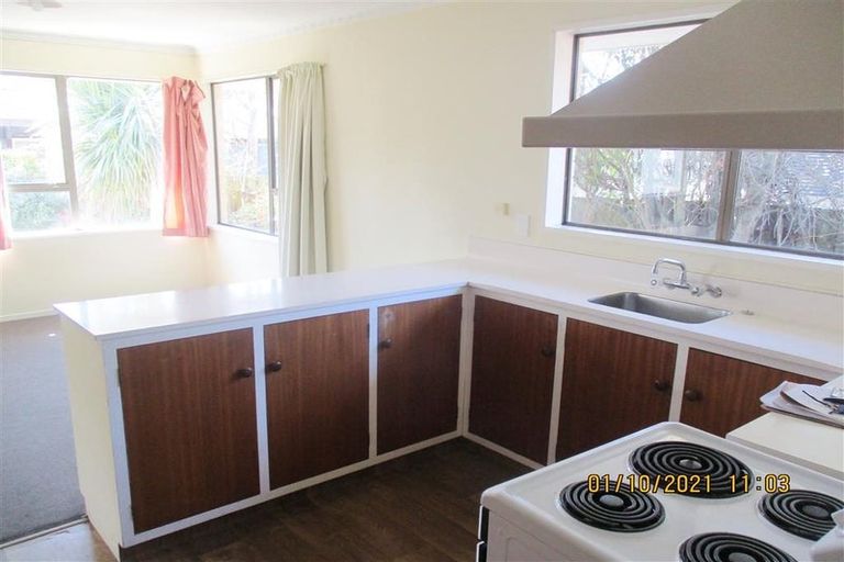 Photo of property in 2/18 Cashmere Road, Cashmere, Christchurch, 8022