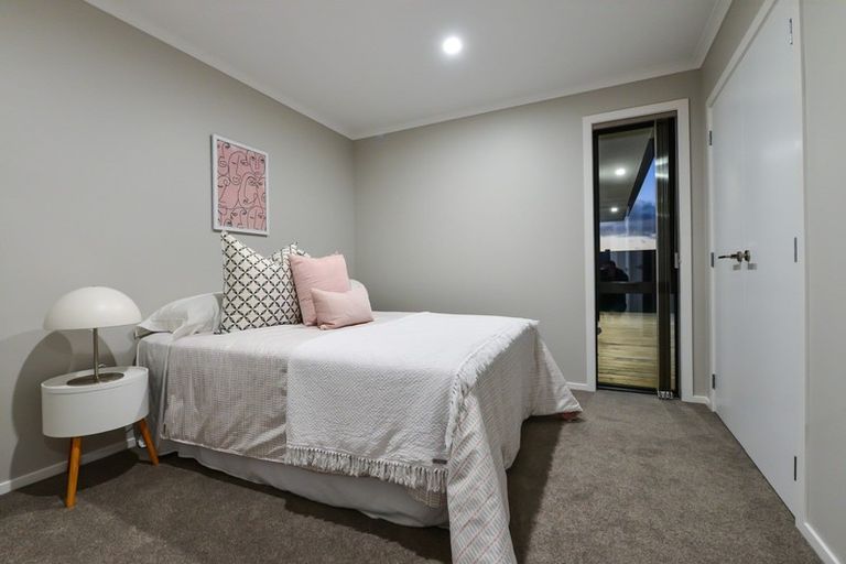 Photo of property in 32 Isobel Hodgson Drive, Cambridge, 3434