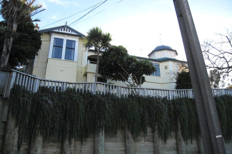 Photo of property in 33 Upper Bourke Street, Kilbirnie, Wellington, 6022