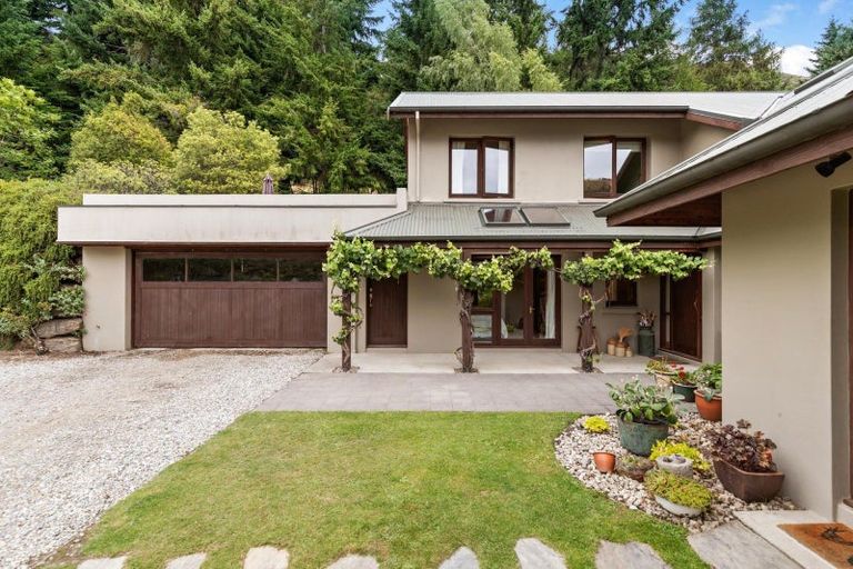 Photo of property in 515 Mount Barker Road, Wanaka, 9382