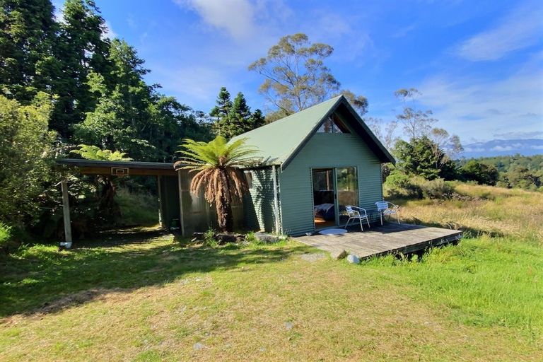Photo of property in 1946 Arnold Valley Road, Moana, Dobson, 7872