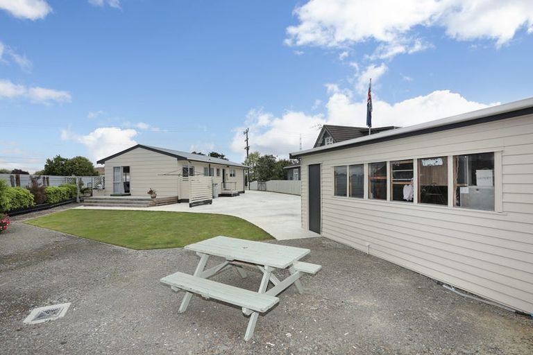 Photo of property in 4 Maple Street, Bunnythorpe, Palmerston North, 4478