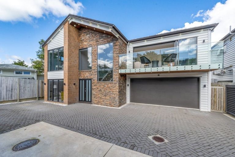 Photo of property in 2c Bledisloe Street, Cockle Bay, Auckland, 2014