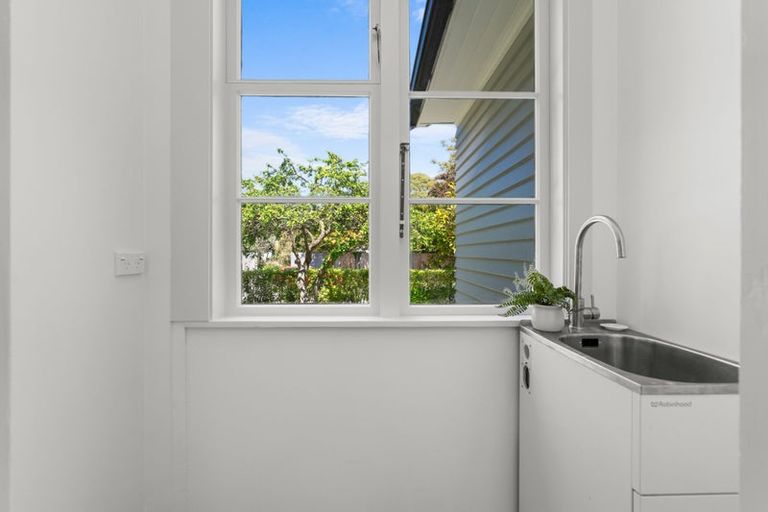 Photo of property in 24 Piko Crescent, Riccarton, Christchurch, 8041