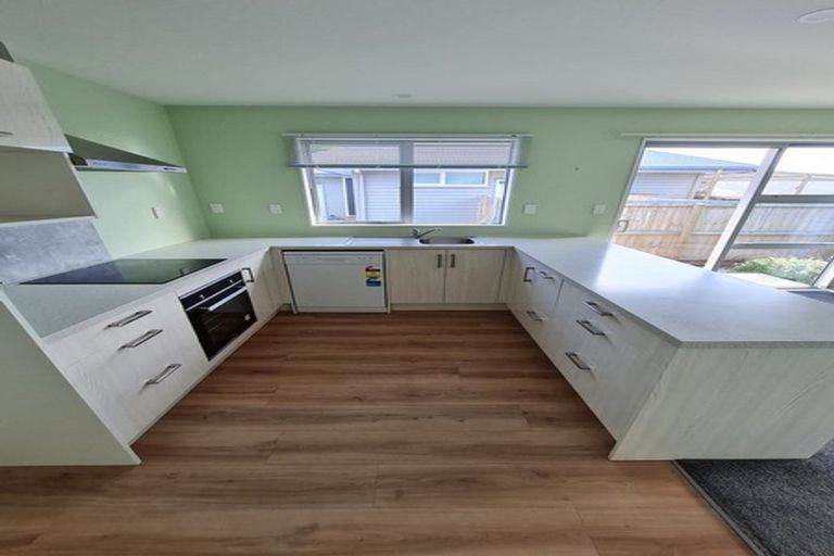 Photo of property in 2/166 Palmers Road, New Brighton, Christchurch, 8083