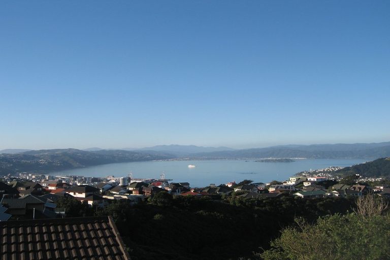 Photo of property in 49 Ashton Fitchett Drive, Brooklyn, Wellington, 6021