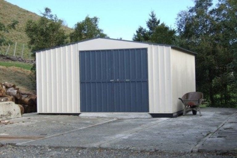 Photo of property in 668 Swamp Road, Puketapu, Napier, 4183