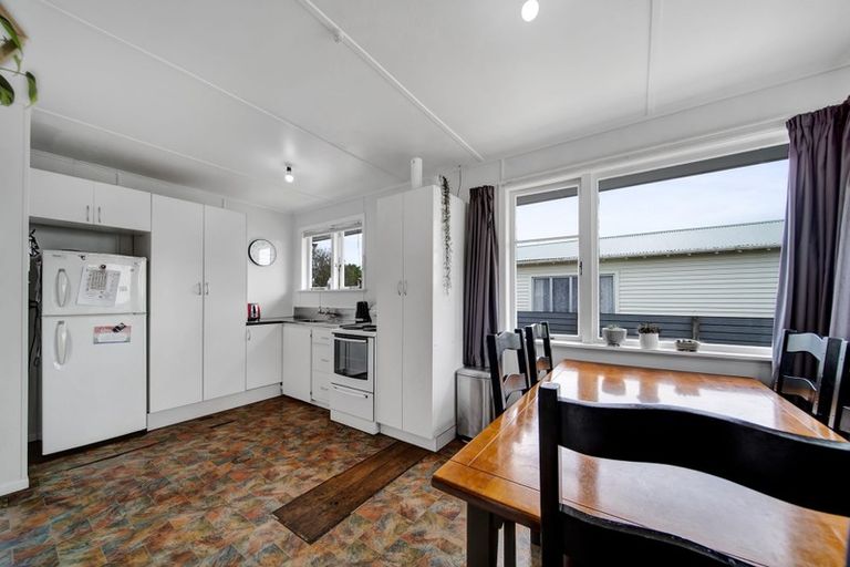 Photo of property in 47 Campbell Street, Hawera, 4610