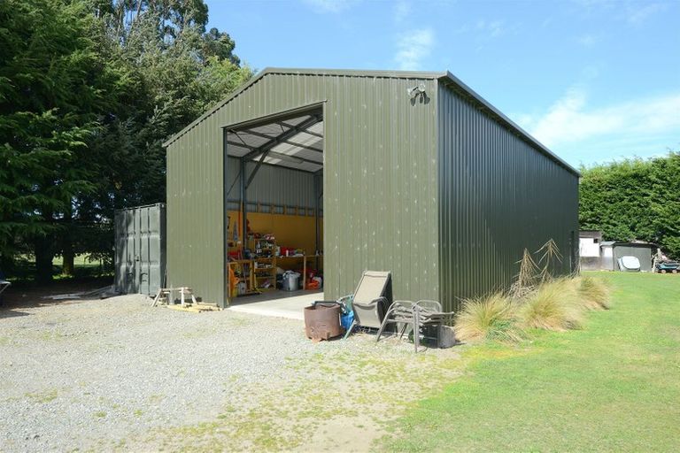 Photo of property in 100 Old West Coast Road, Yaldhurst, Christchurch, 7676