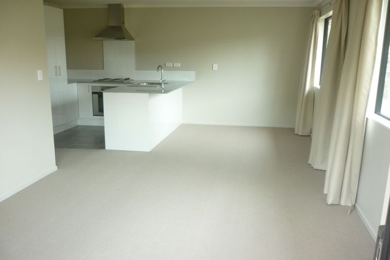 Photo of property in 59a Sungrove Rise, Sunnyvale, Auckland, 0612