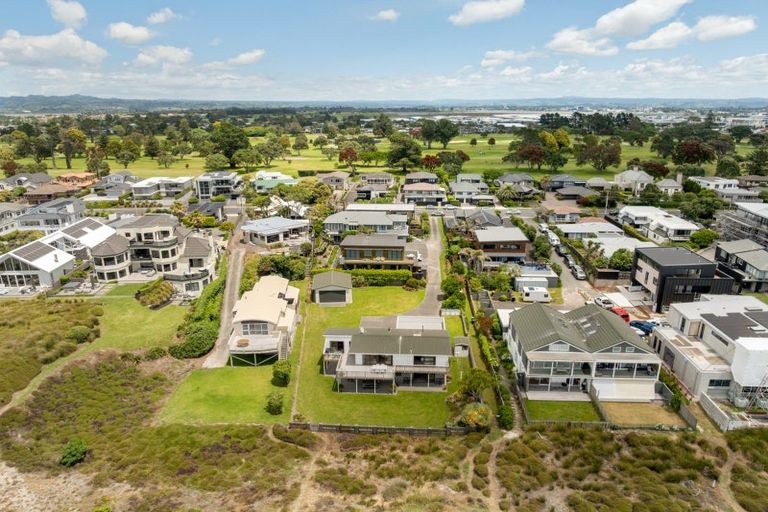 Photo of property in 165 Oceanbeach Road, Mount Maunganui, 3116