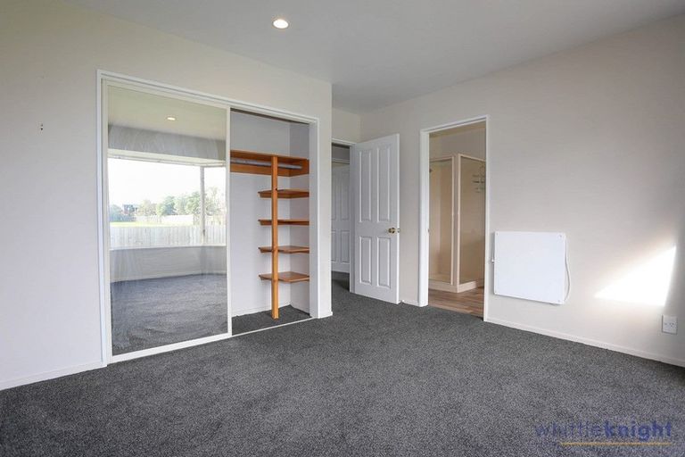 Photo of property in 32a Vagues Road, Northcote, Christchurch, 8052