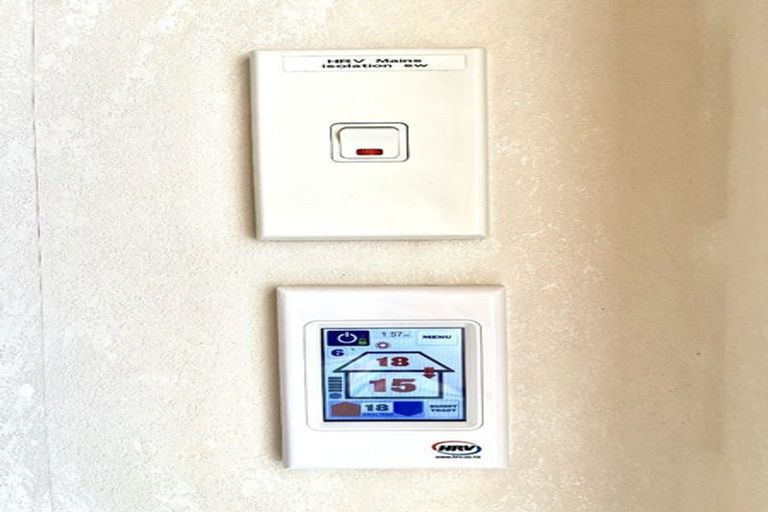 Photo of property in 18a Tomo Street, New Lynn, Auckland, 0600