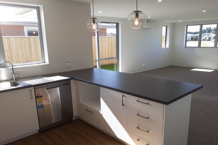 Photo of property in 19 Chandler Way, Rolleston, 7615