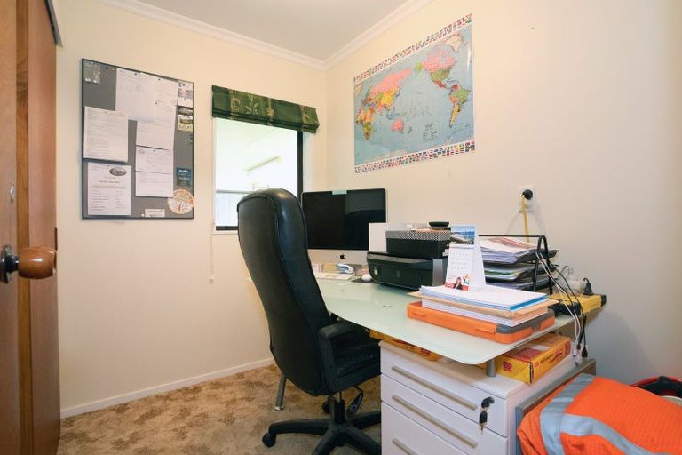 Photo of property in 7 Cemetery Road, Sanson, 4817