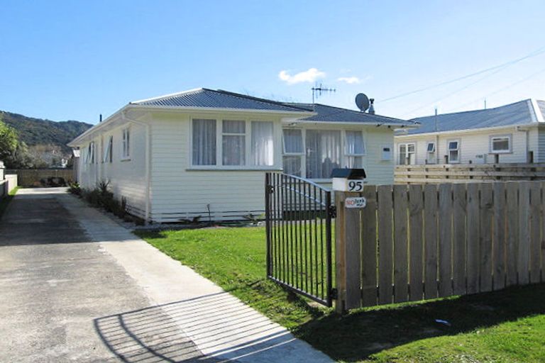 Photo of property in 95 Moohan Street, Wainuiomata, Lower Hutt, 5014