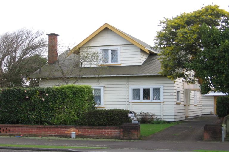 Photo of property in 29 Marne Street, Hokowhitu, Palmerston North, 4410