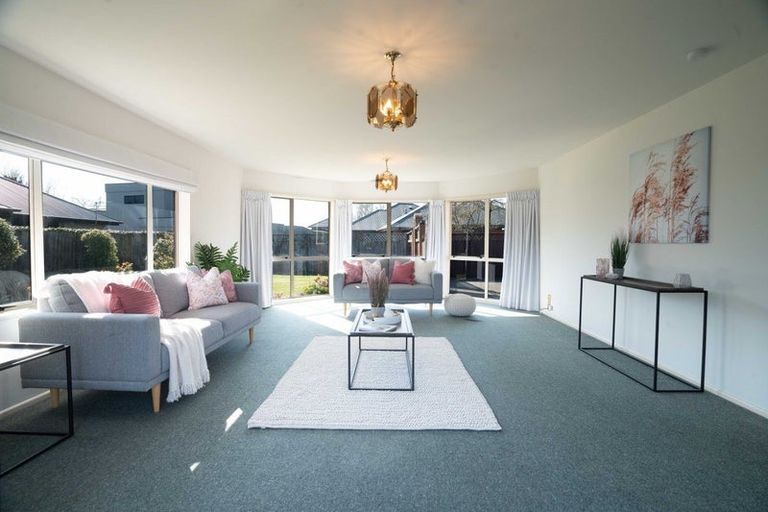 Photo of property in 43 Rempstone Drive, Halswell, Christchurch, 8025