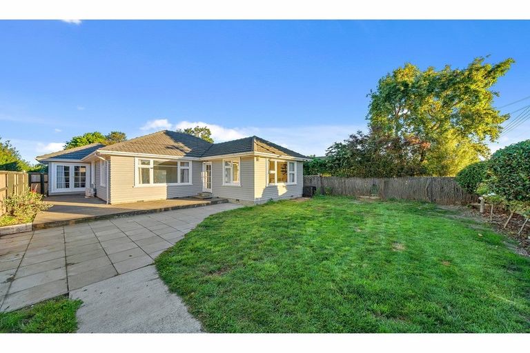 Photo of property in 1/47 Jocelyn Street, Casebrook, Christchurch, 8051