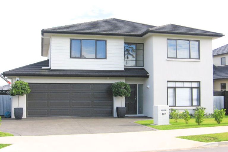 Photo of property in 107 Cyril French Drive, Flat Bush, Auckland, 2016