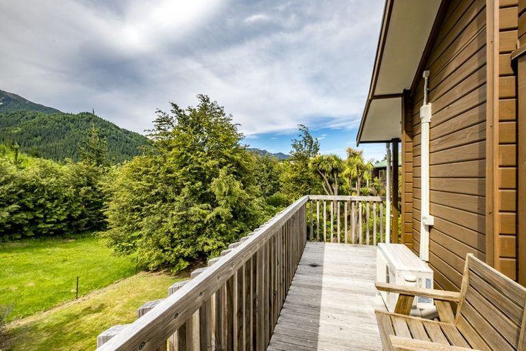 Photo of property in 22 Acheron Heights, Hanmer Springs, 7334