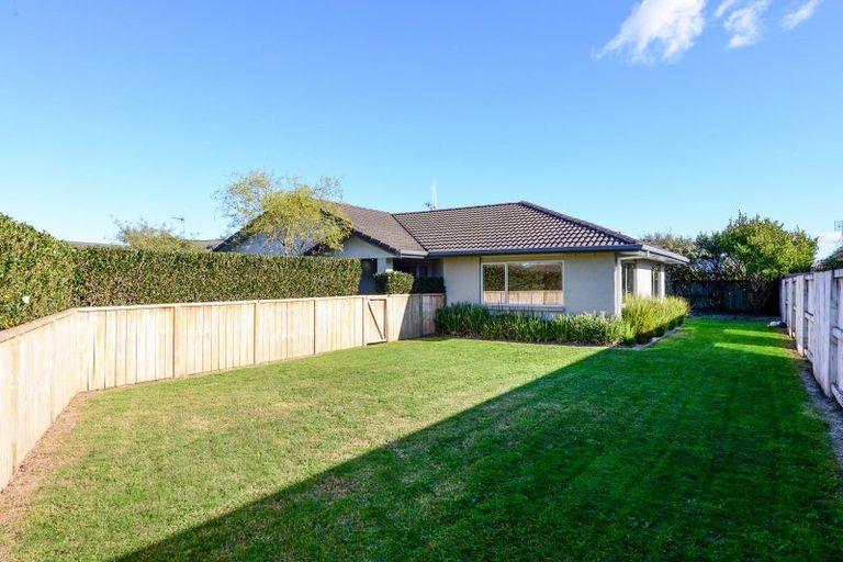 Photo of property in 8 Rosewood Court, Huntington, Hamilton, 3210