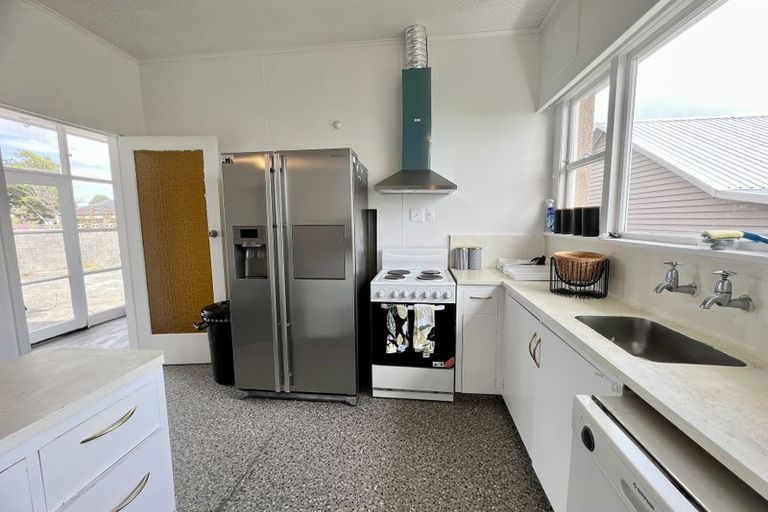 Photo of property in 309 Tay Street, Turnbull Thomson Park, Invercargill, 9810