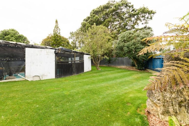 Photo of property in 34 Pinedale Parade, Milson, Palmerston North, 4414