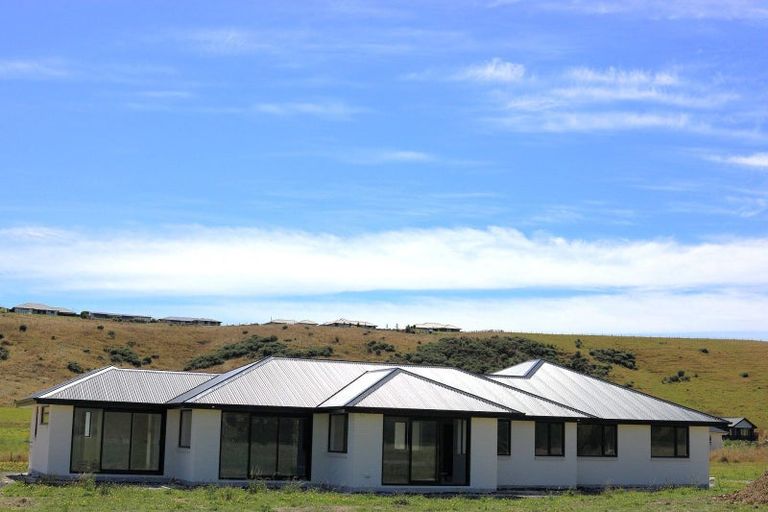 Photo of property in 270 Valley Views, Fitzherbert, Palmerston North, 4472