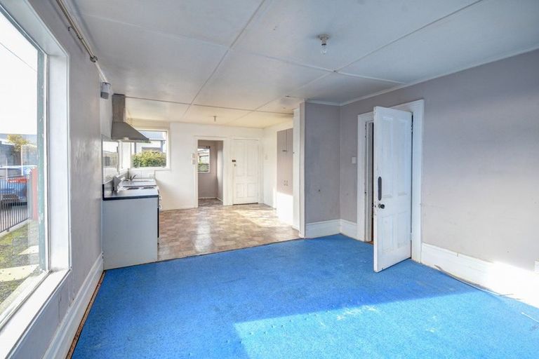 Photo of property in 15 Cutten Street, South Dunedin, Dunedin, 9012