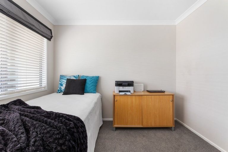 Photo of property in 81 Oriental Parade, Papamoa Beach, Papamoa, 3118