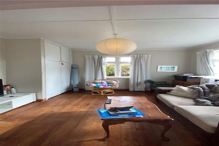 Photo of property in 28a Manuka Street, Otaki Beach, Otaki, 5512