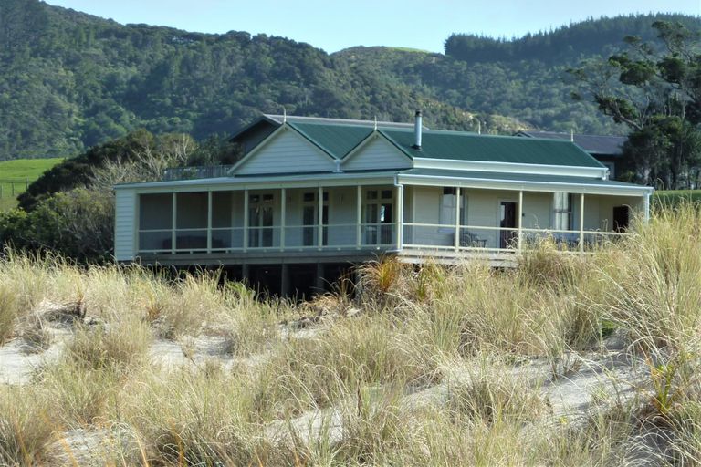 Photo of property in 386 Ocean Beach Road, Whangarei Heads, Whangarei, 0174