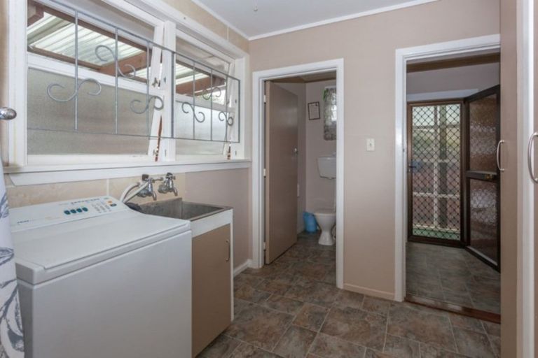 Photo of property in 136 Kiwi Road, Whangamata, 3620