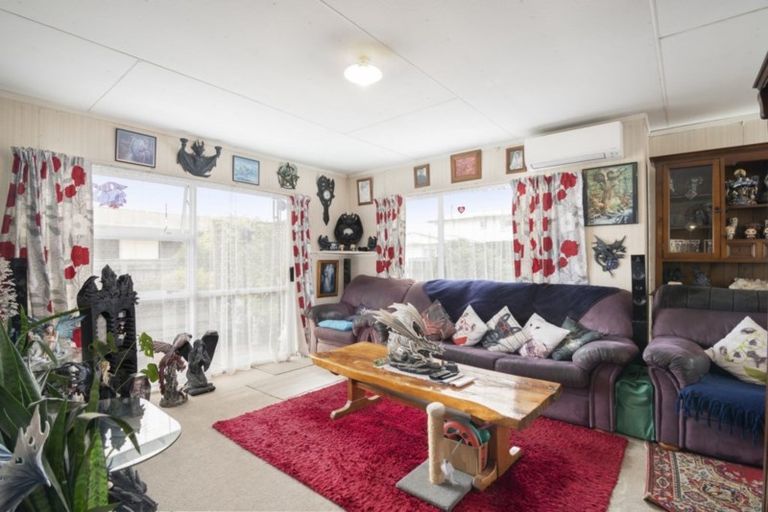 Photo of property in 1/18 Parkers Road, Tahunanui, Nelson, 7011