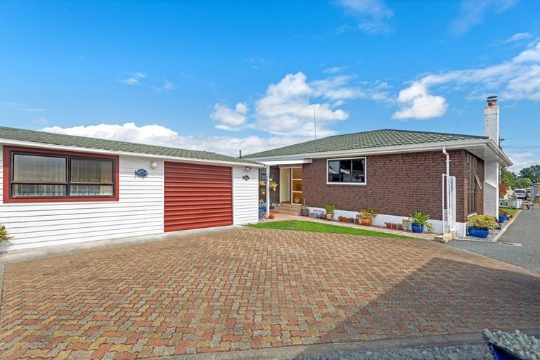 Photo of property in 28 Chalmers Road, Te Hapara, Gisborne, 4010