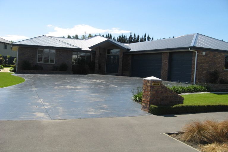 Photo of property in 21 Birkdale Drive, Shirley, Christchurch, 8061