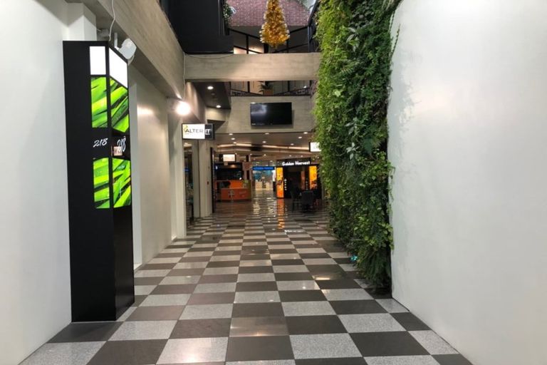 Photo of property in 218 George Street, Stokes Valley, Lower Hutt, 5019