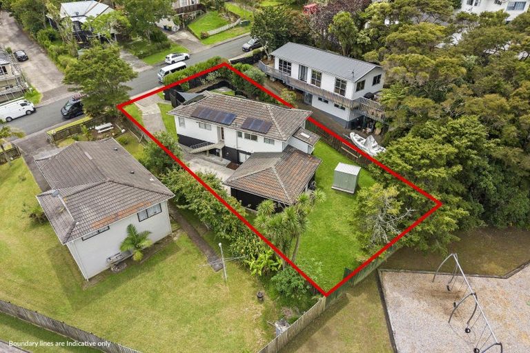 Photo of property in 50 Powrie Street, Glenfield, Auckland, 0629
