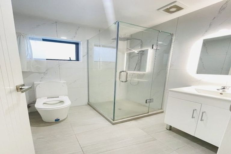 Photo of property in 37a Roseanne Road, Manurewa, Auckland, 2102