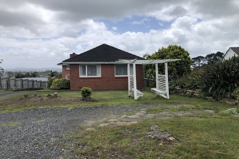 Photo of property in 1/68 Bleakhouse Road, Bucklands Beach, Auckland, 2014