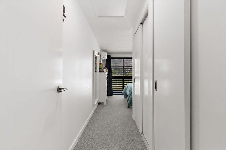 Photo of property in 33 Ryan Loop, Jacks Point, 9371