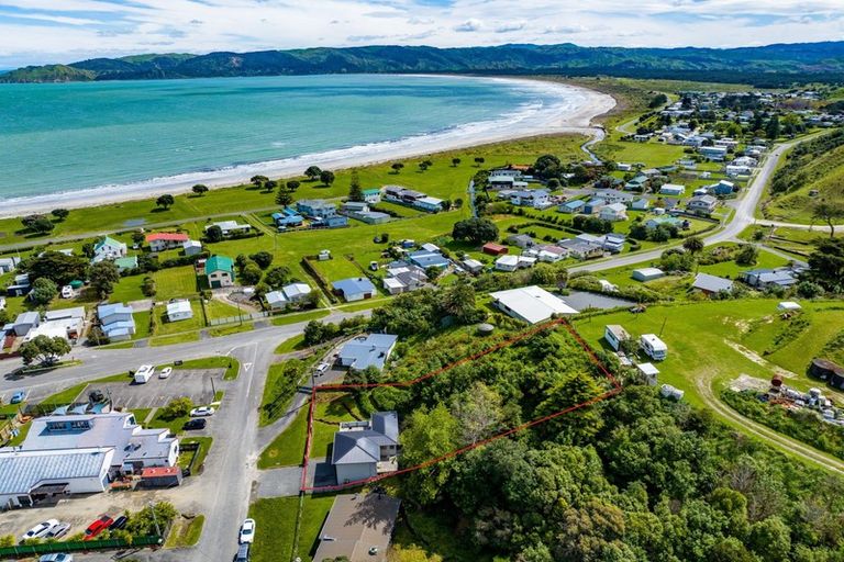 Photo of property in 3 Ratau Street, Mahia, Nuhaka, 4198