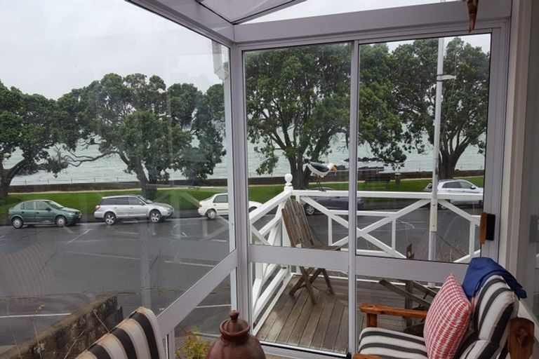 Photo of property in 16 King Edward Parade, Devonport, Auckland, 0624