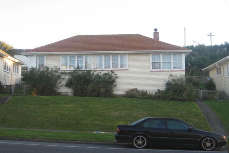 Photo of property in 170 Champion Street, Cannons Creek, Porirua, 5024
