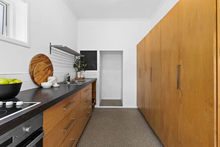 Photo of property in 3 Clyde Road, Bluff Hill, Napier, 4110